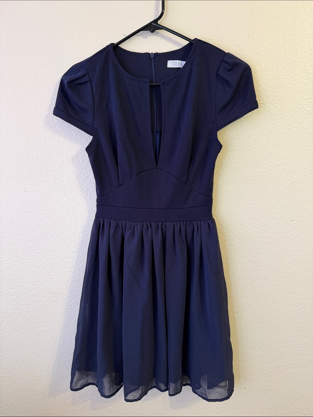 Tobi Navy Short-Sleeve Keyhole Fit-and-Flare Dress